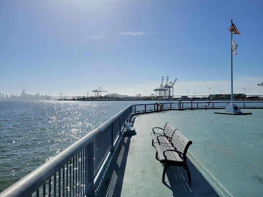Middle Harbor Shoreline Park photo