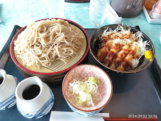 Higashi-no-Miya Country Club - Photo 9