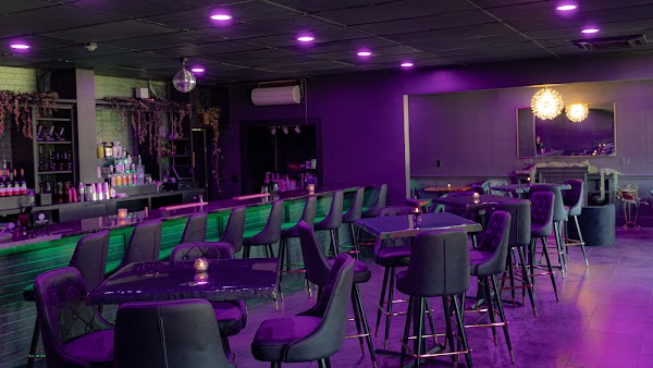 Velvet Vine Cafe