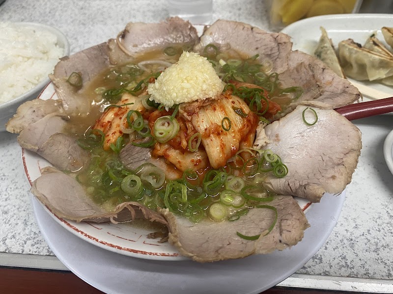 ラーメン玉津 写真4