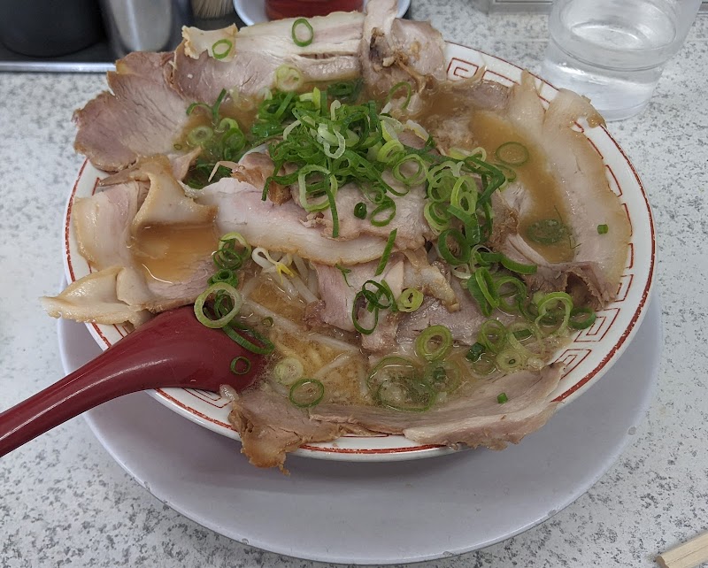 ラーメン玉津 写真5