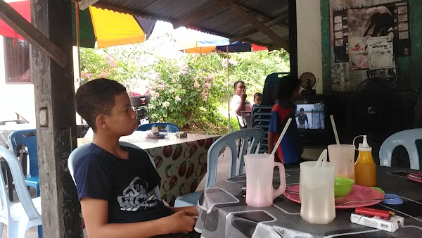 Gerai Mee Kari Chenderung - Photo 1