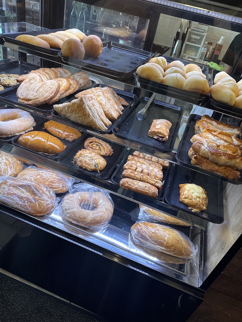 Parva Colombian Bakery & Cafe photo 4