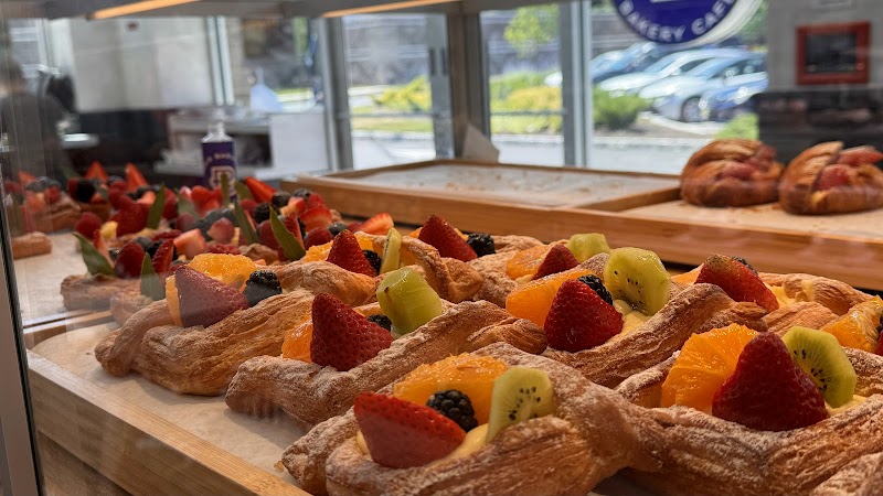 Paris Baguette photo 2