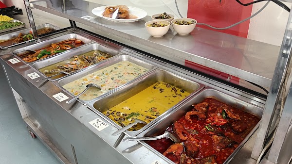 Restoran Kari Kepala Ikan Dak Pejol - Photo 1