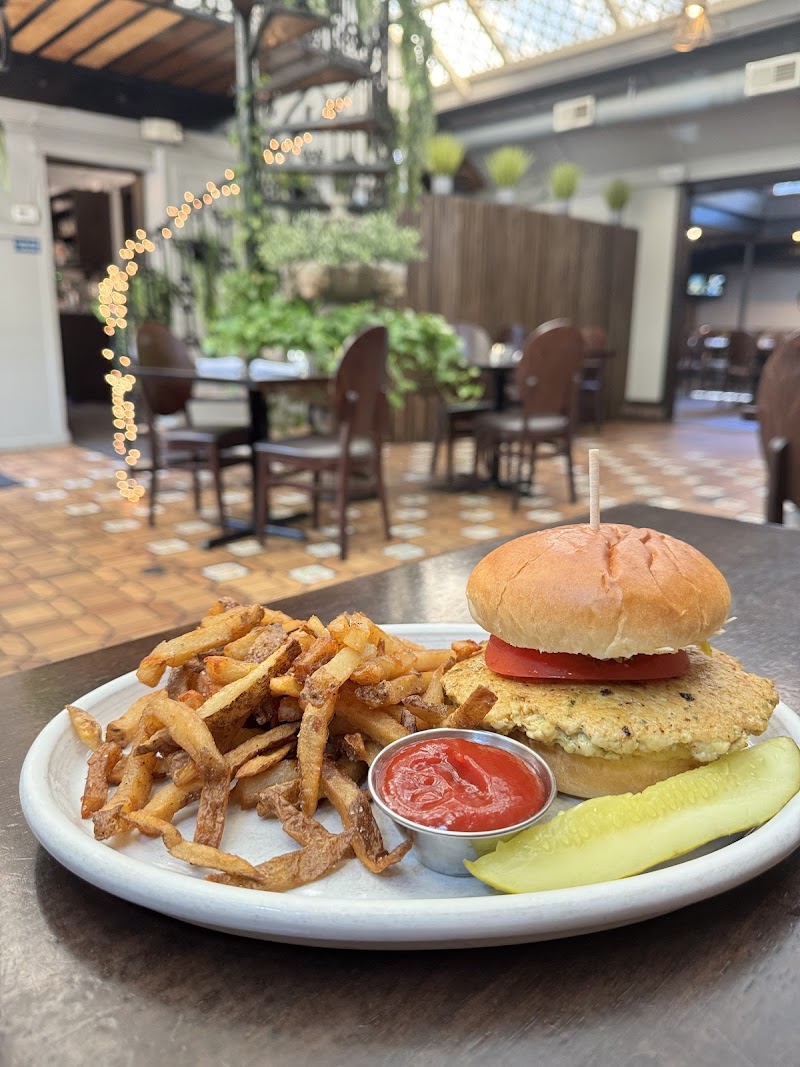 Hecks Ohio City photo 4