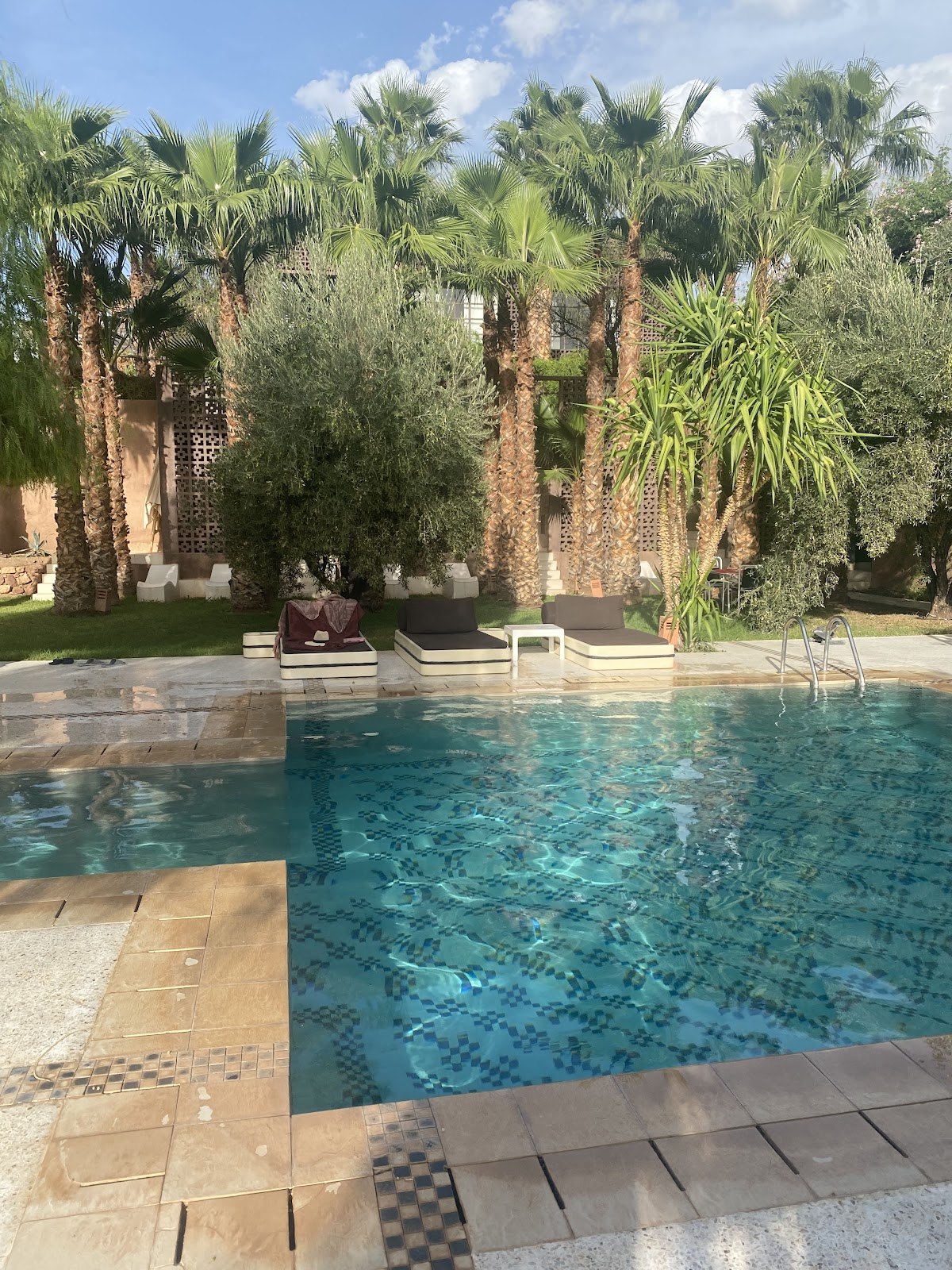 DOMAINE MALIKA — 4
