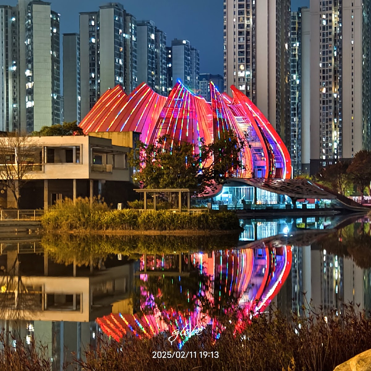 Guangzhou Rongchuang Jingshan Hotel