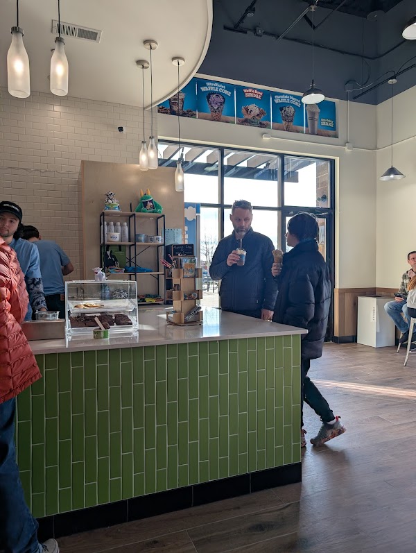 Photo by Sara Canary