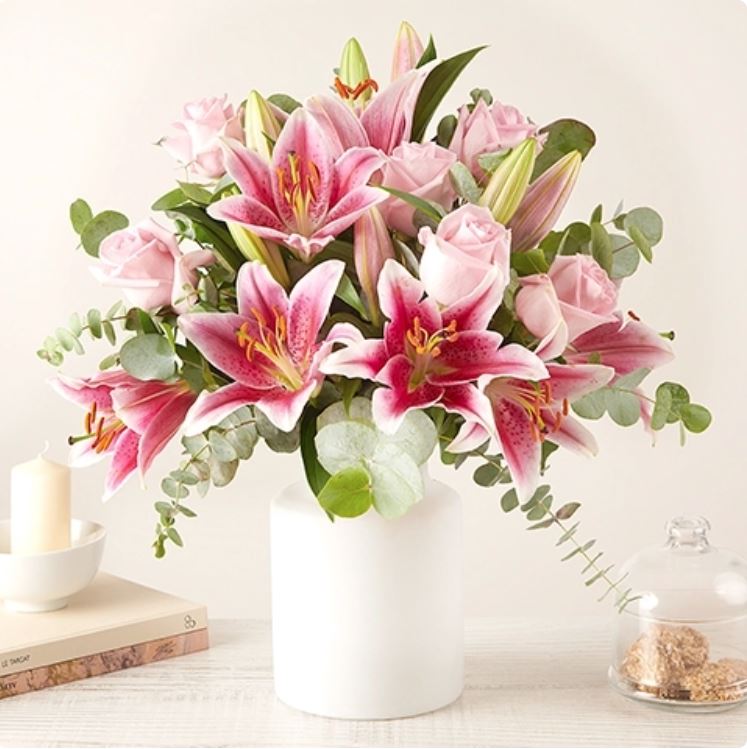 Philly Flowers and Edibles: Google Places image 5