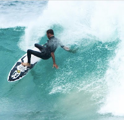 Mat Manners Surfboards logo