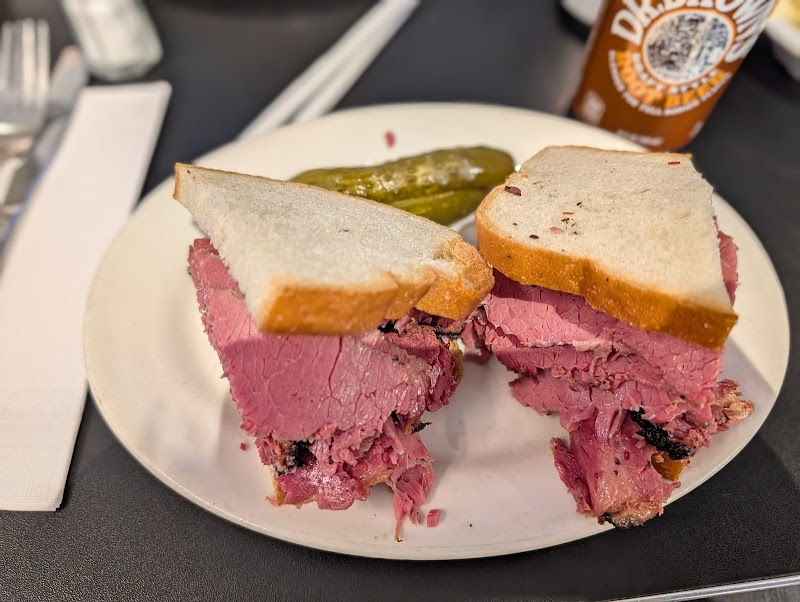 Pastrami Queen photo 3
