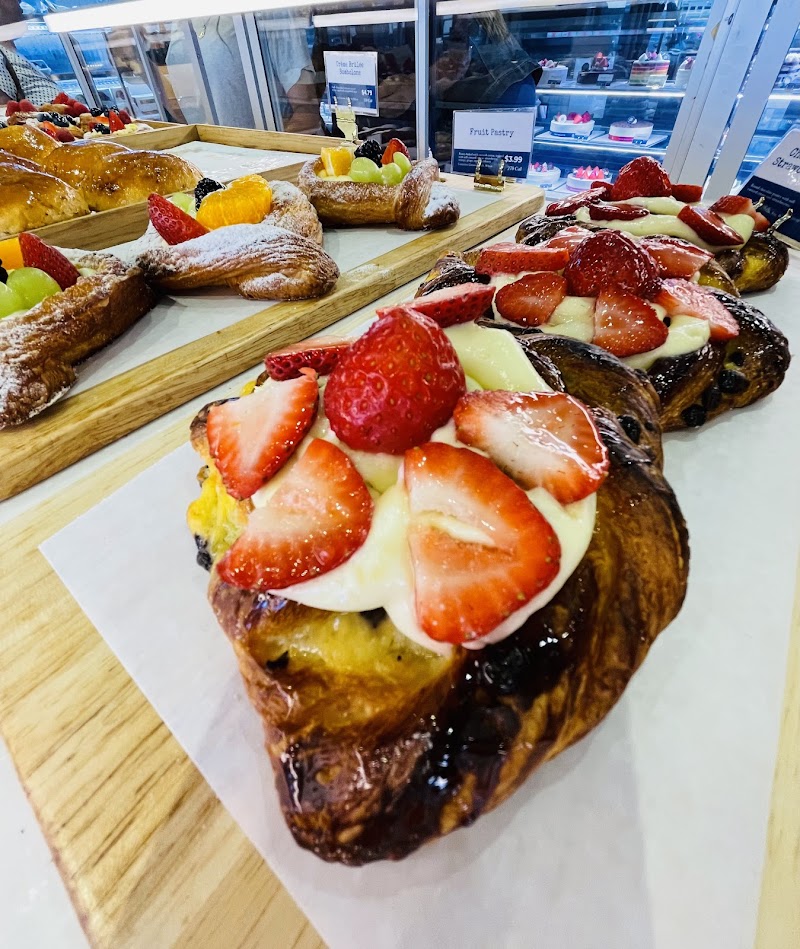 Paris Baguette photo 2