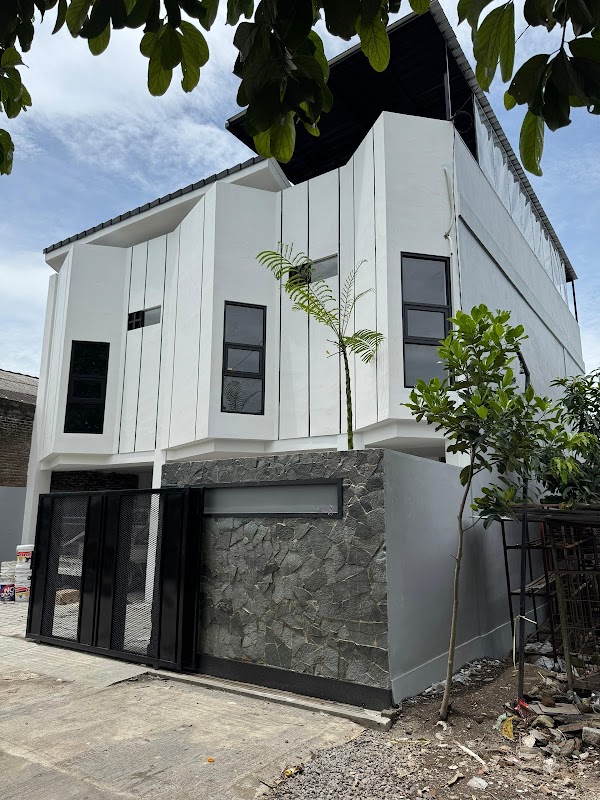 Wirayudha Living