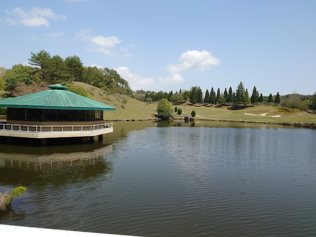 Daily Shigaraki Country Club - Photo 4