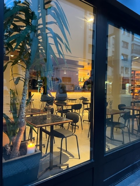 Bar Jiuba Laurier, vue extérieure