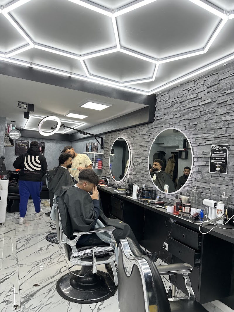 KM HAIR STYLE — photo 1