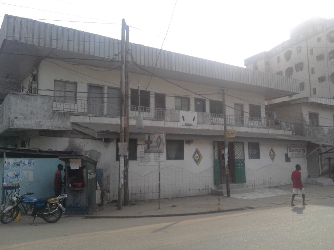Ancienne clinique des Nations, Douala - Photo 1