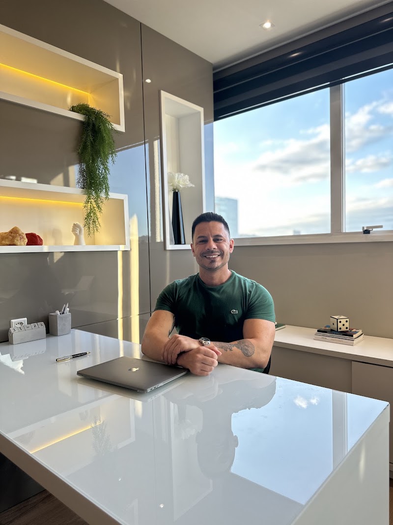 Nutricionista Adriano Anversi
