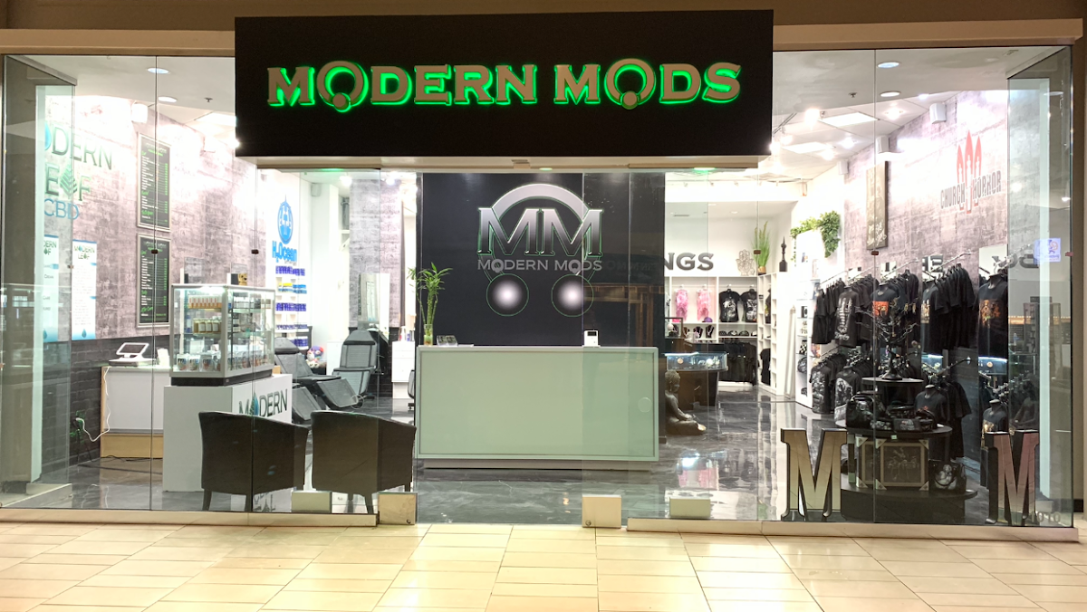 Modern Mods Body Piercings - Arrowhead — tattoo studio near Peoria