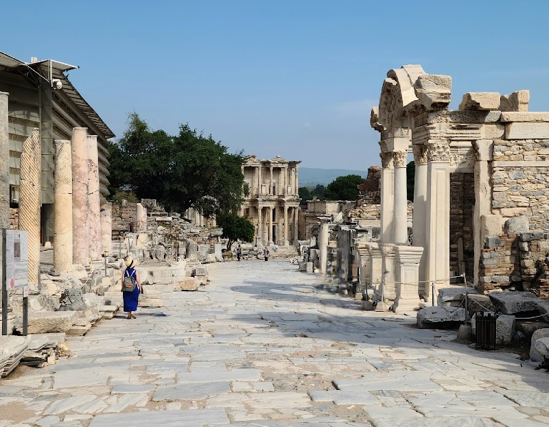 Ephesus Ancient City photo 4