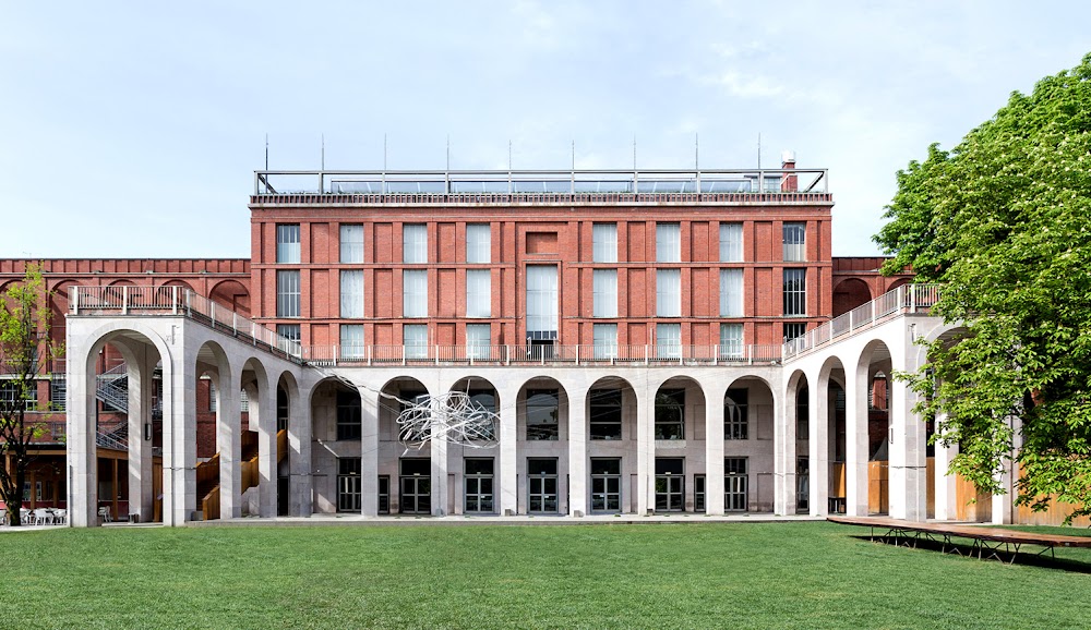 Triennale Milano fotoğraf 1