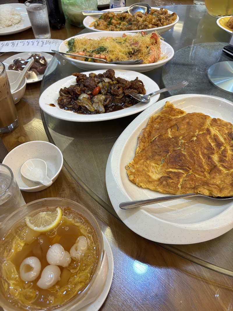 Homst TTDI (Chinese Muslim Restaurant) photo 3