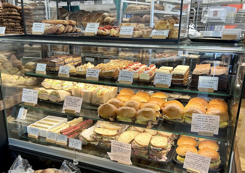 Hank's Bakery and Coffee photo 4