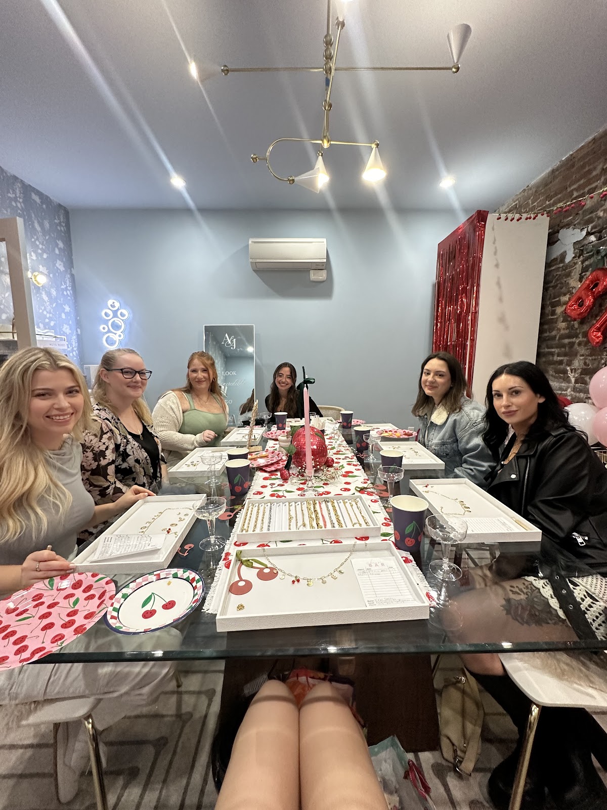 Boxbar: Google Places image 3