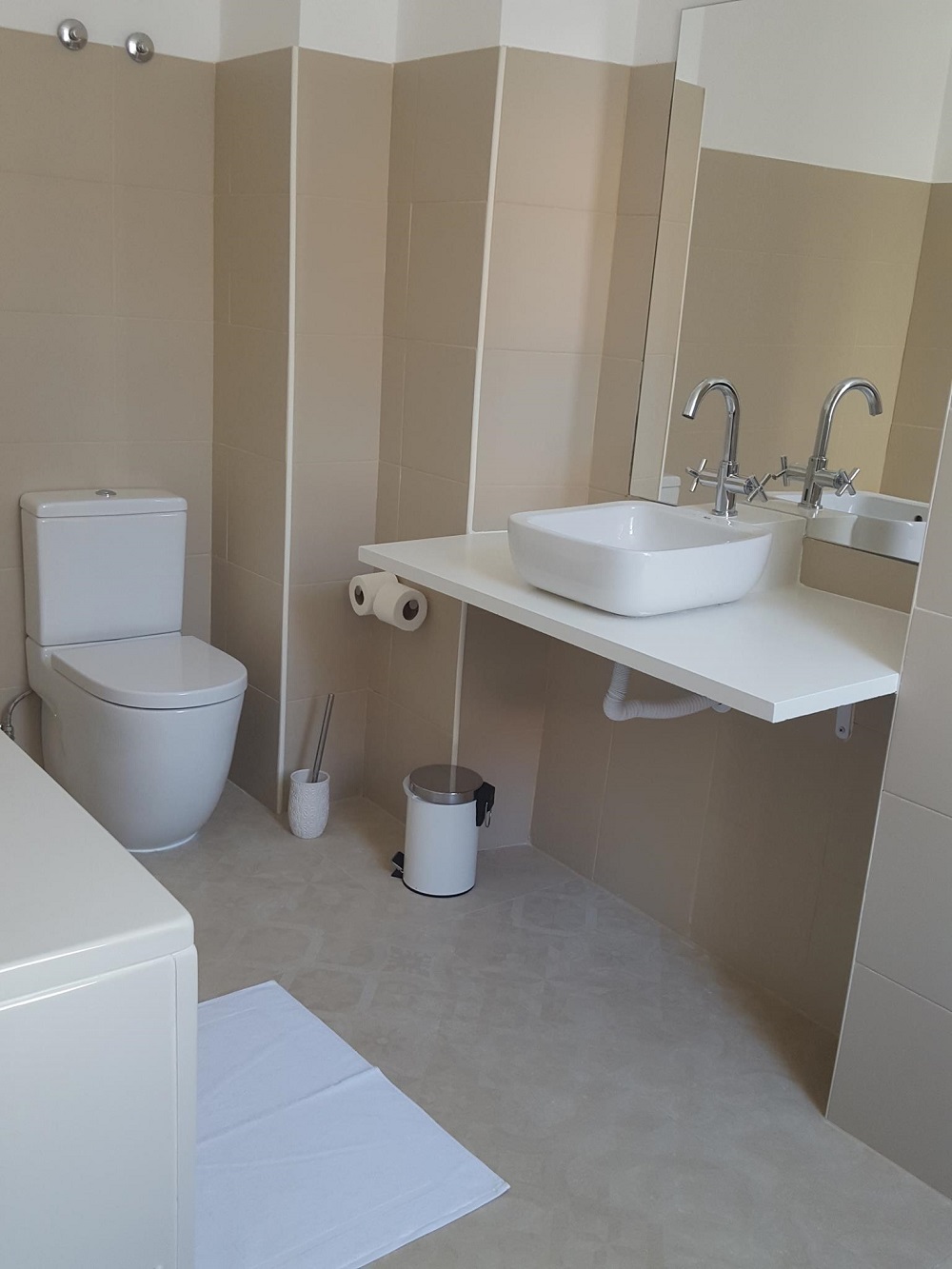 Tings Lisbon - better rates and service with direct booking — 4