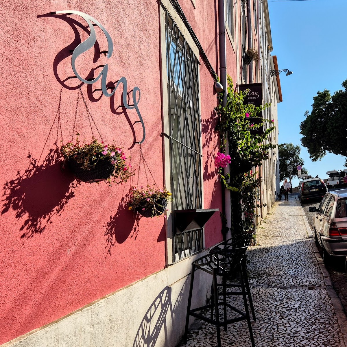 Tings Lisbon - better rates and service with direct booking
