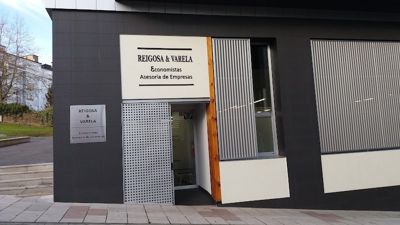 Reigosa & Varela, Economistas photo 2