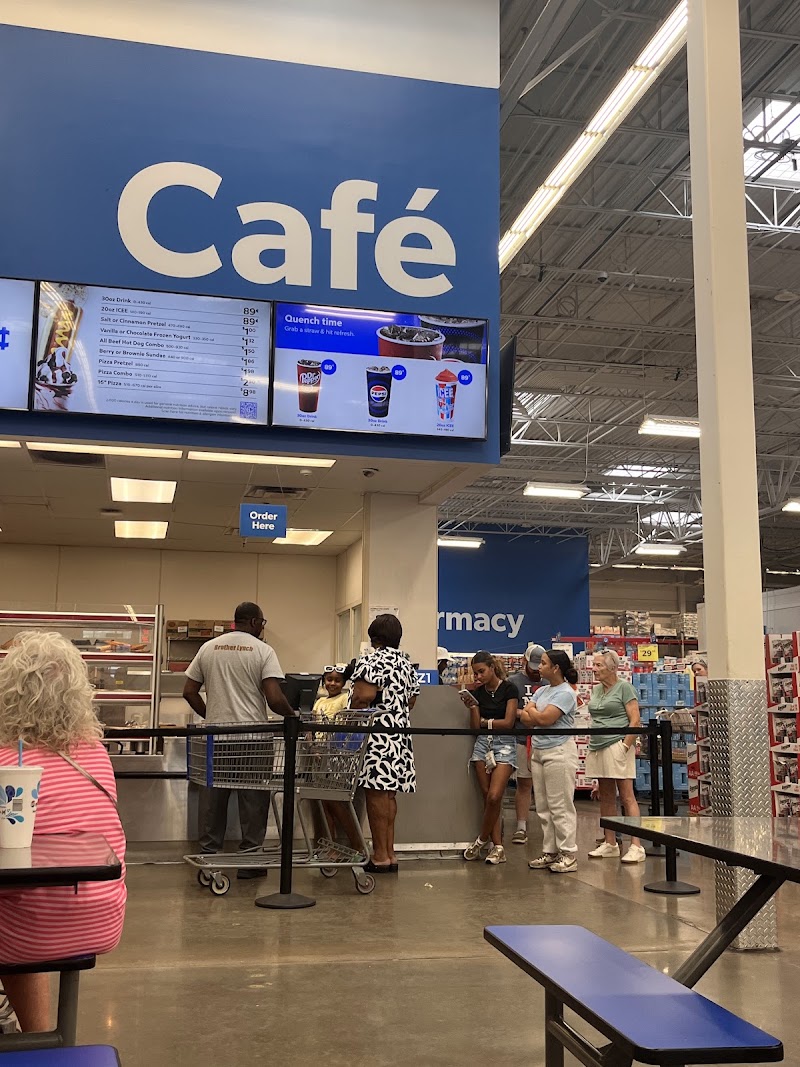 Sam's Club Cafe photo 2