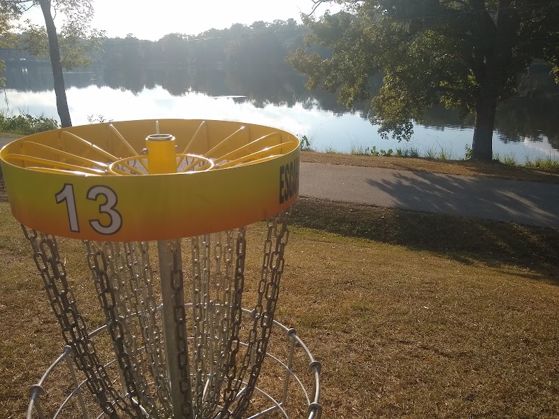 Lake Olmsted Park Disc Golf Course photo 4