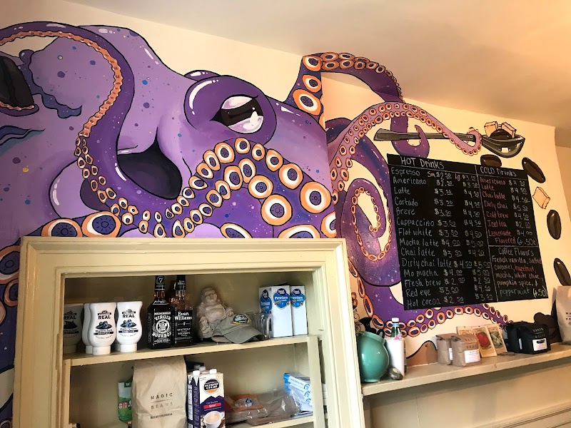 LilJumbo Coffee Company and Cafe photo 1