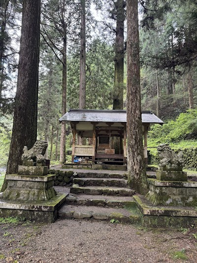 Hakusan Shrine - 1