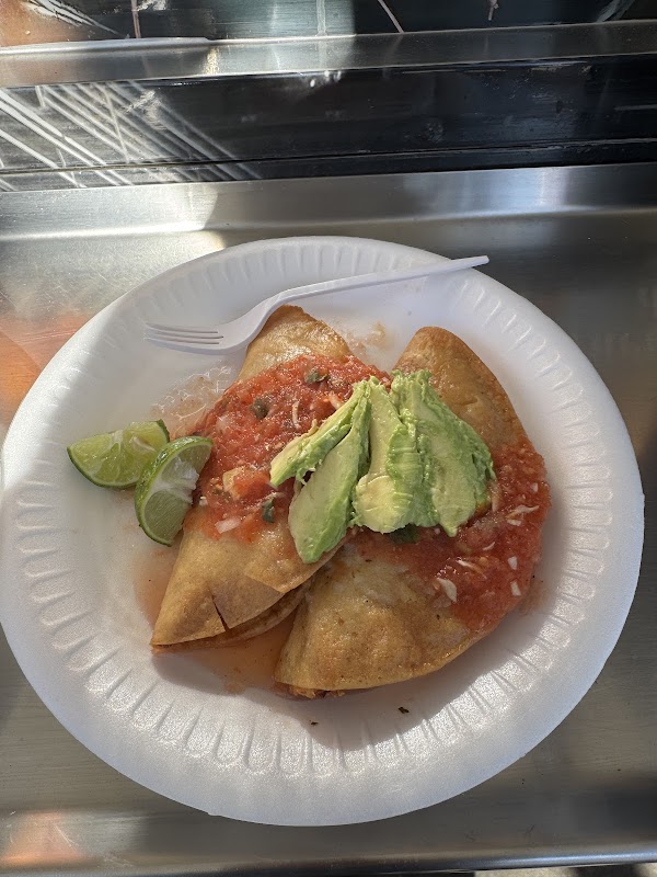 Mariscos El Bigoton photo 5