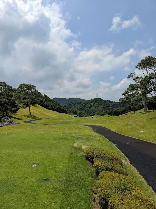 Kyushu Golf Club Yahata Course - Photo 2
