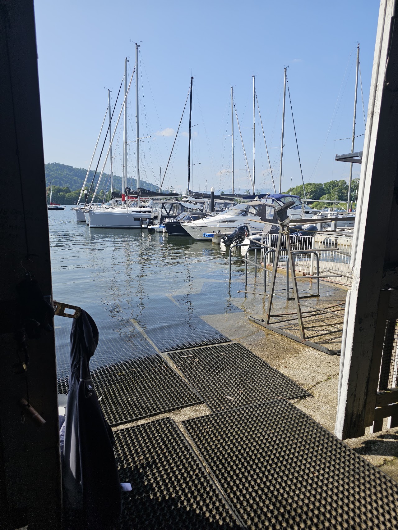 Windermere Canoe Kayak and Bike Hire