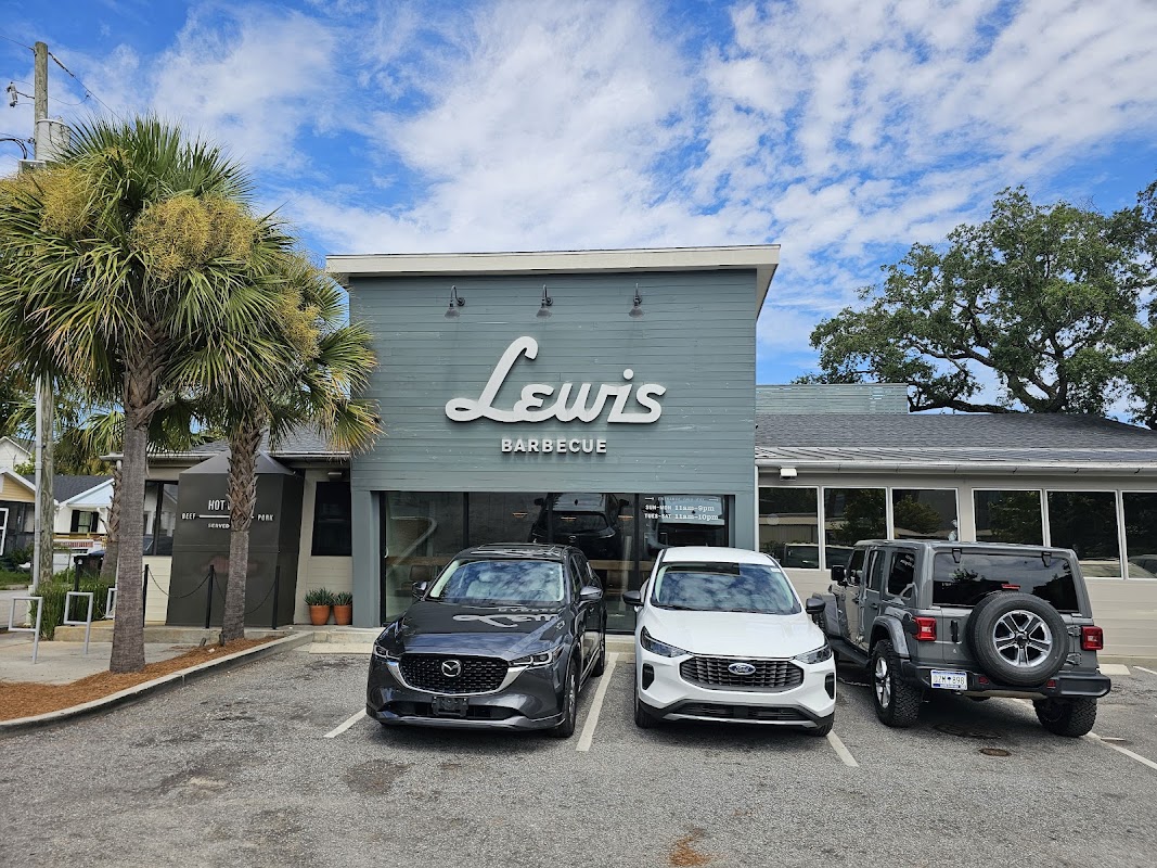Lewis Barbecue Charleston photo 2