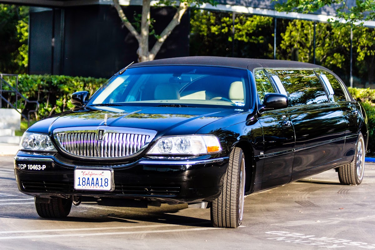 A&E Worldwide Limousine: Google Places image 4
