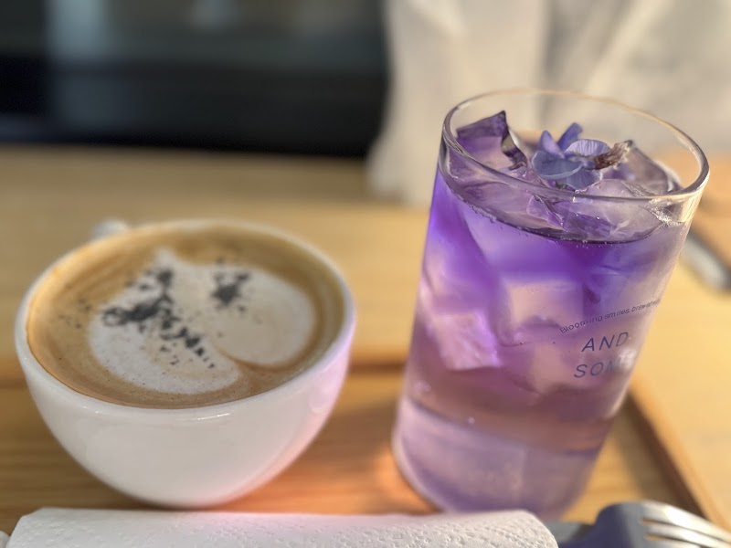 And Some Flower Cafe photo 4