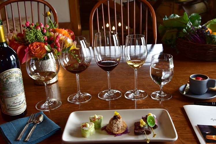 Exclusive Wine Selection with Thoughtful Pairings