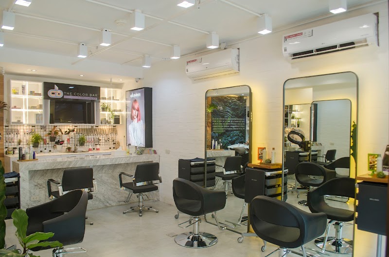 THE COLOR BAR by @stylingByJOF (BGC)