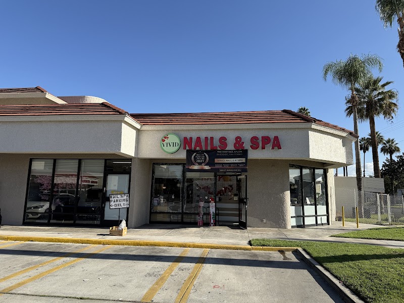 Vivid Nails & Spa