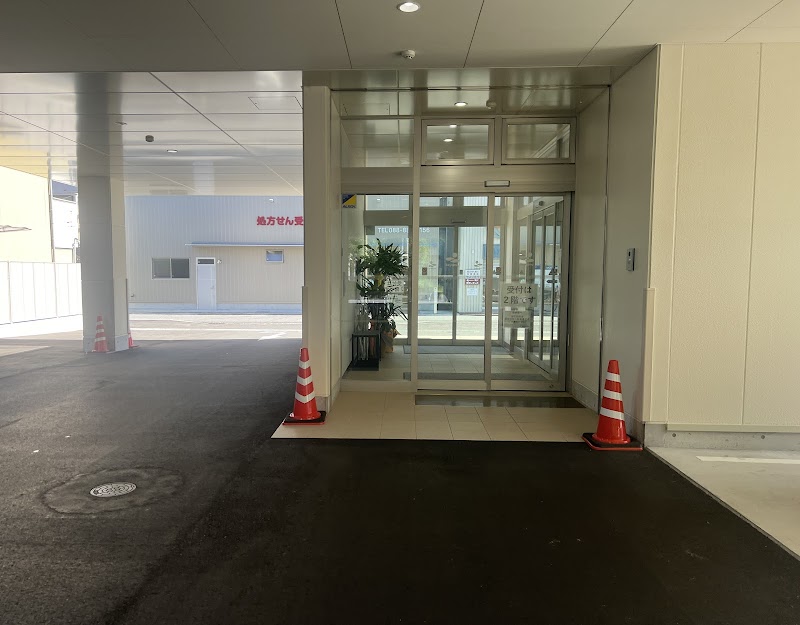 杉田レディースクリニックの外観