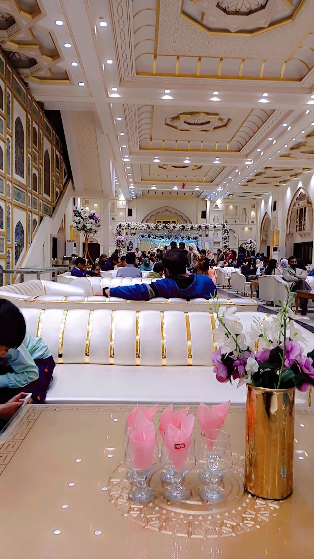 Grand Anmol Banquet Hall گرینڈ انمول بینکویٹ ہال‭ wedding venue photo 2