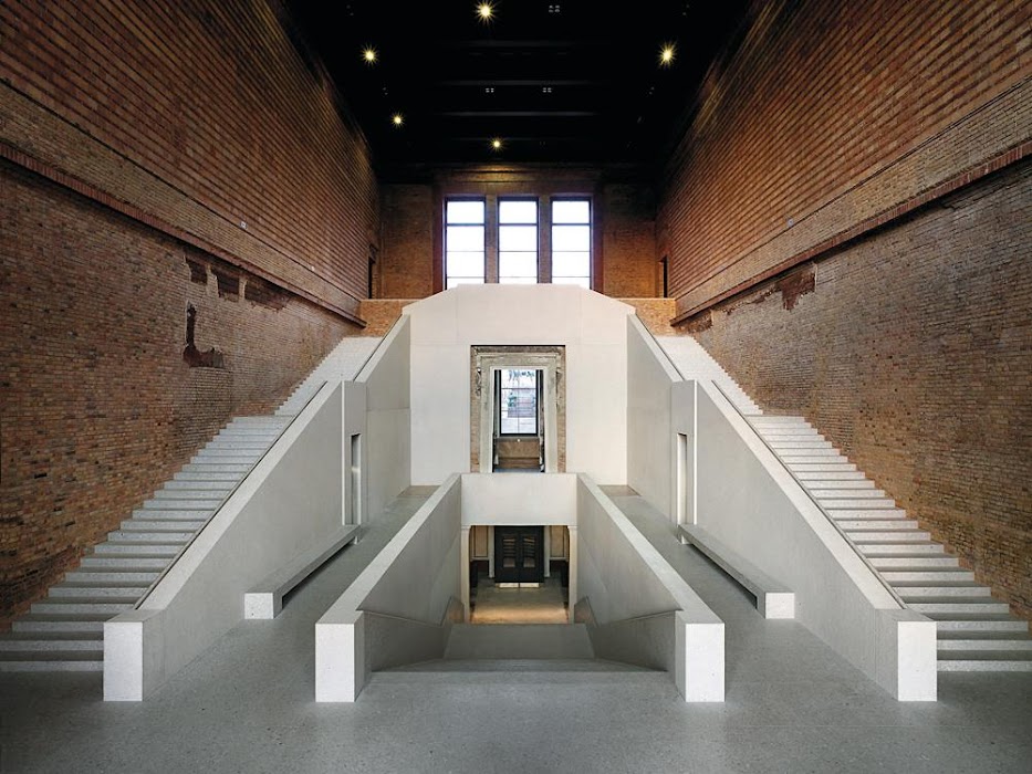 Neues Museum fotoğraf 1