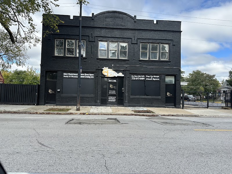 CD SUITES & EVENTS — Event Venue in Chicago