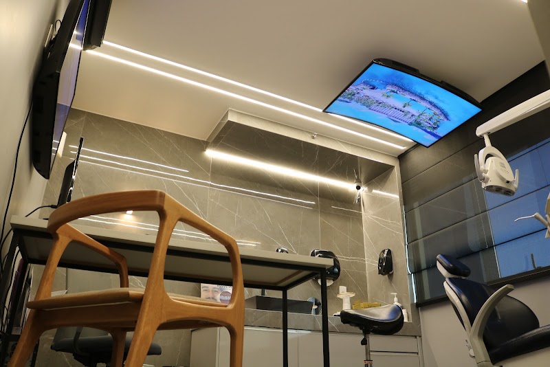 MALDI DENTISTA 24 Horas - foto 4